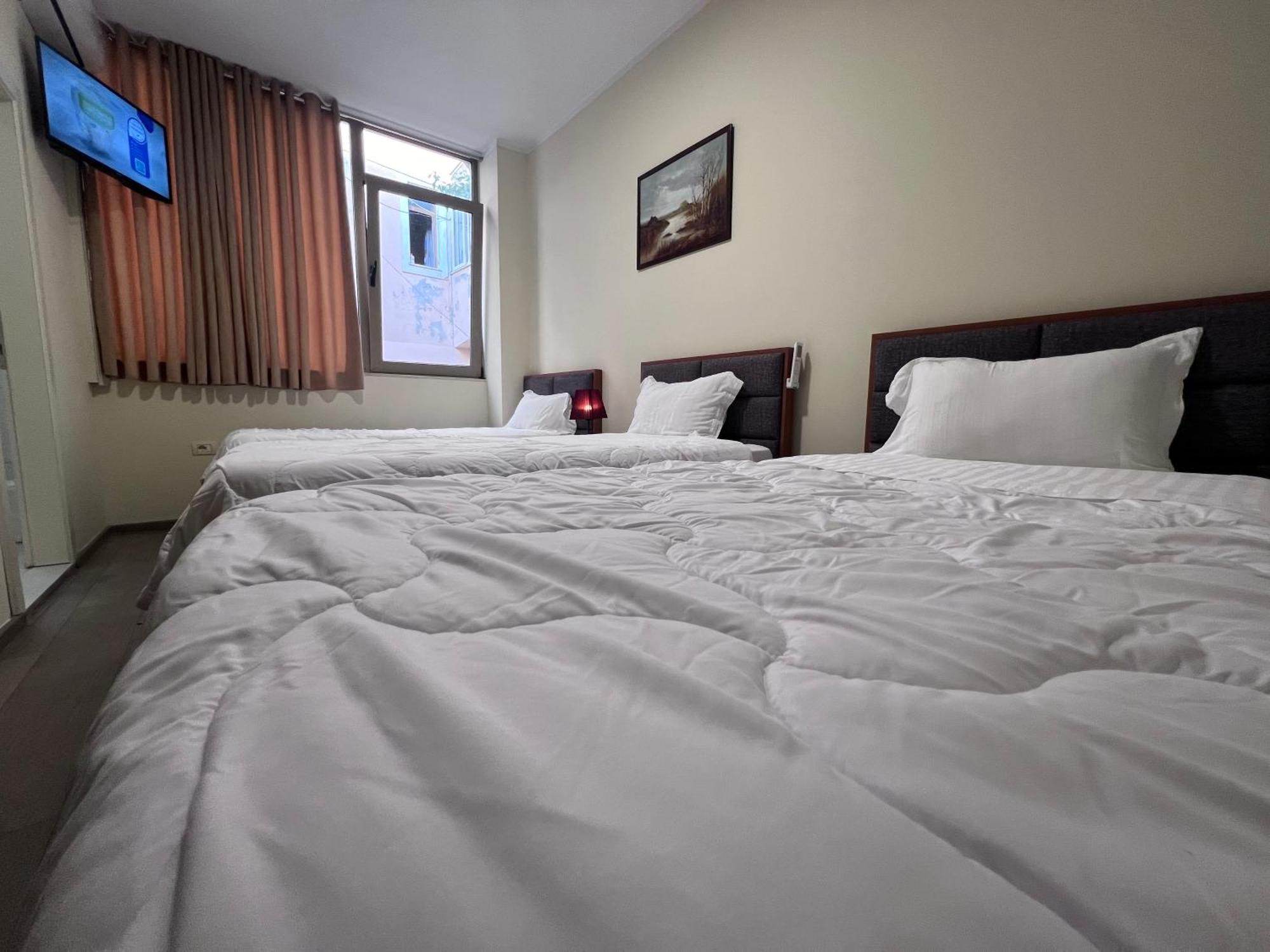Bobi Hotel Shkoder Ngoại thất bức ảnh